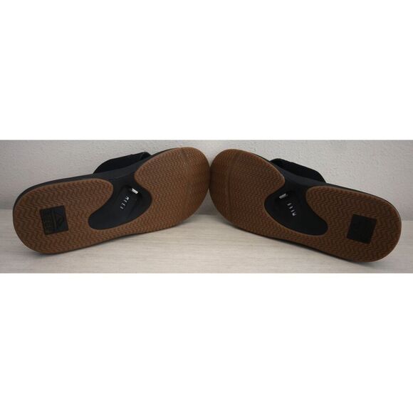Reef Men's Sz 14 Black/Silver Fanning Flip-Flop Sandals w/Built-In Bottle Opener - Picture 4 of 15
